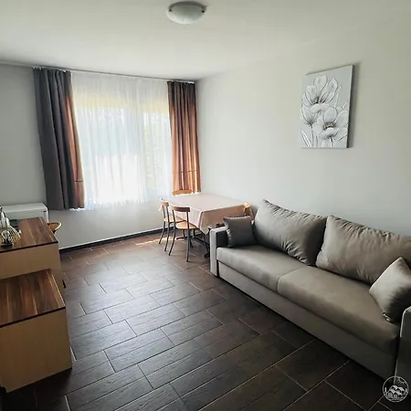 Hotel apartamentowy Wakacyjna Wioska Wczasy Rodzinne *