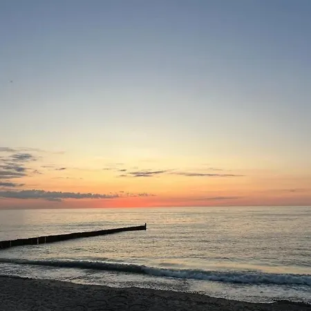 Hotel apartamentowy Wakacyjna Wioska Wczasy Rodzinne Ustronie Morskie