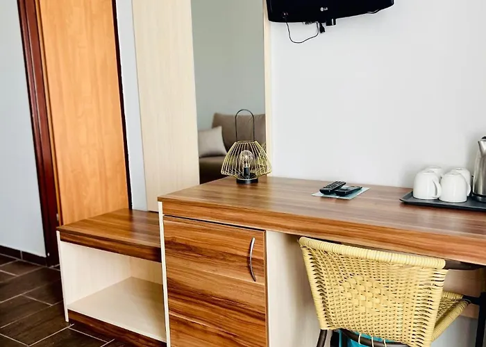 Wakacyjna Wioska Wczasy Rodzinne Apartahotel *